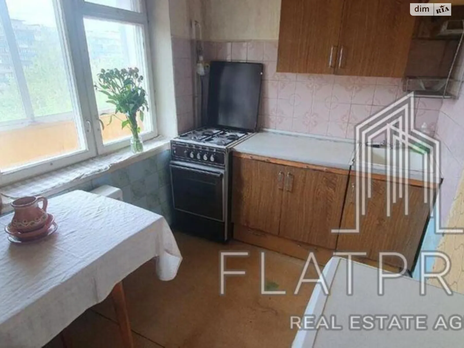 Продается 3-комнатная квартира 65 кв. м в Киеве, просп. Оболонский, 10А - фото 1