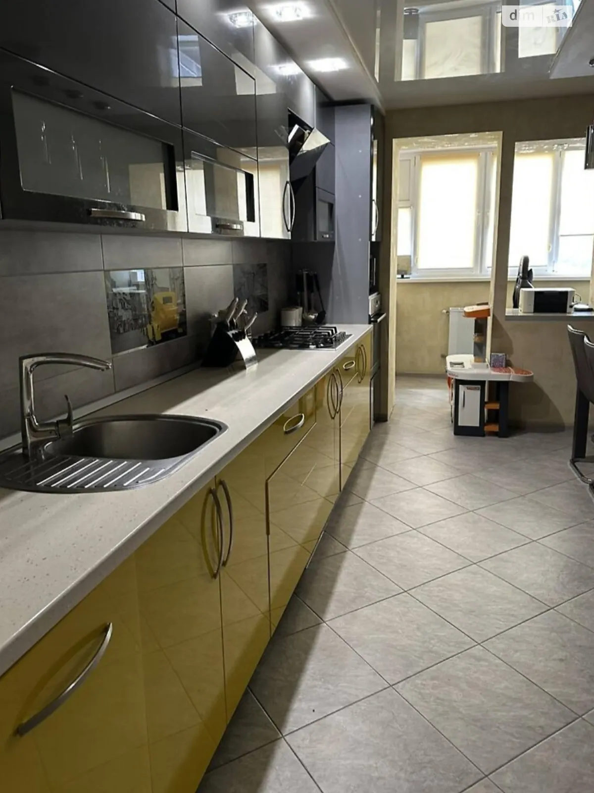 Продається 2-кімнатна квартира 64.2 кв. м у Вінниці, вул. Келецька - фото 1