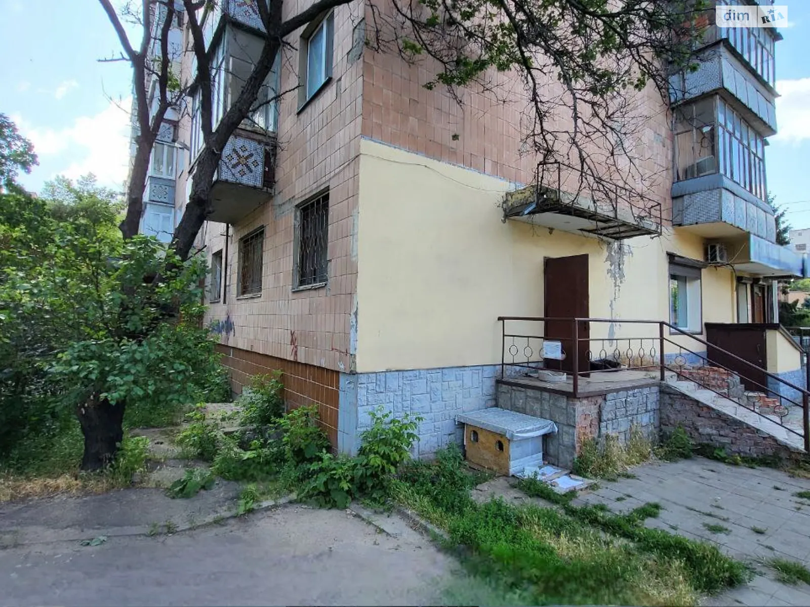 Продается помещения свободного назначения 41.6 кв. м в 9-этажном здании, цена: 40000 $ - фото 1