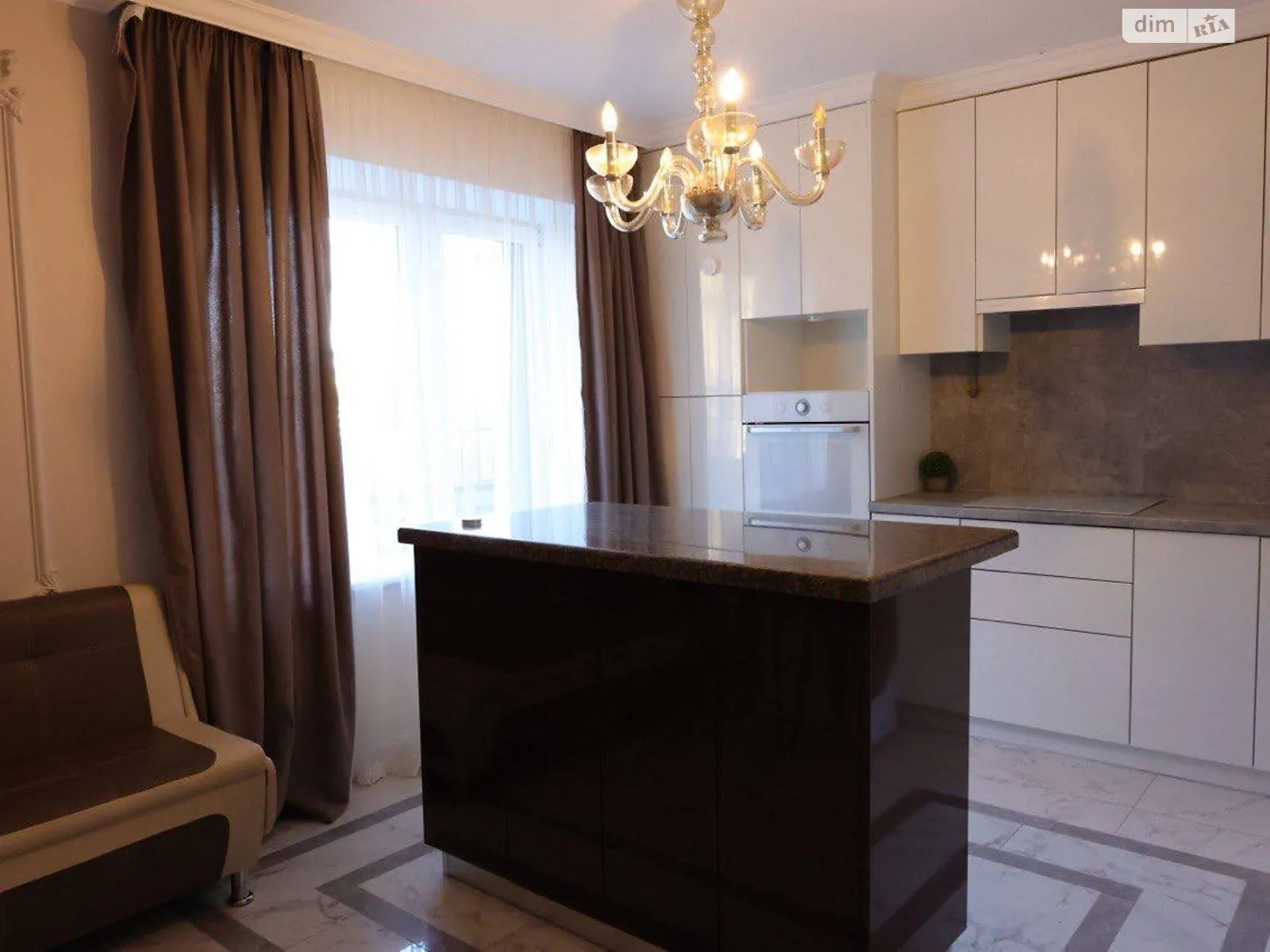 Продається 2-кімнатна квартира 63.5 кв. м у Надворній, вул. Мазепи, 32 - фото 1
