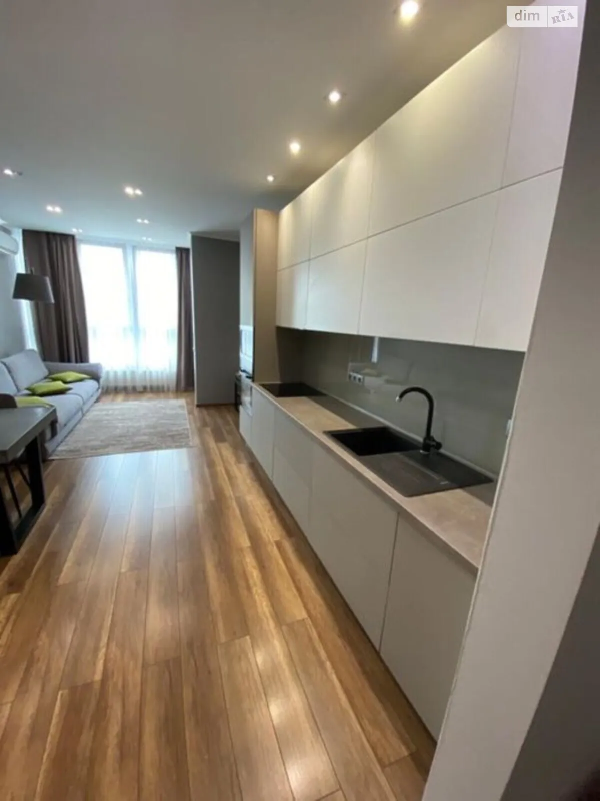 Продается 1-комнатная квартира 57 кв. м в Киеве, цена: 122000 $ - фото 1