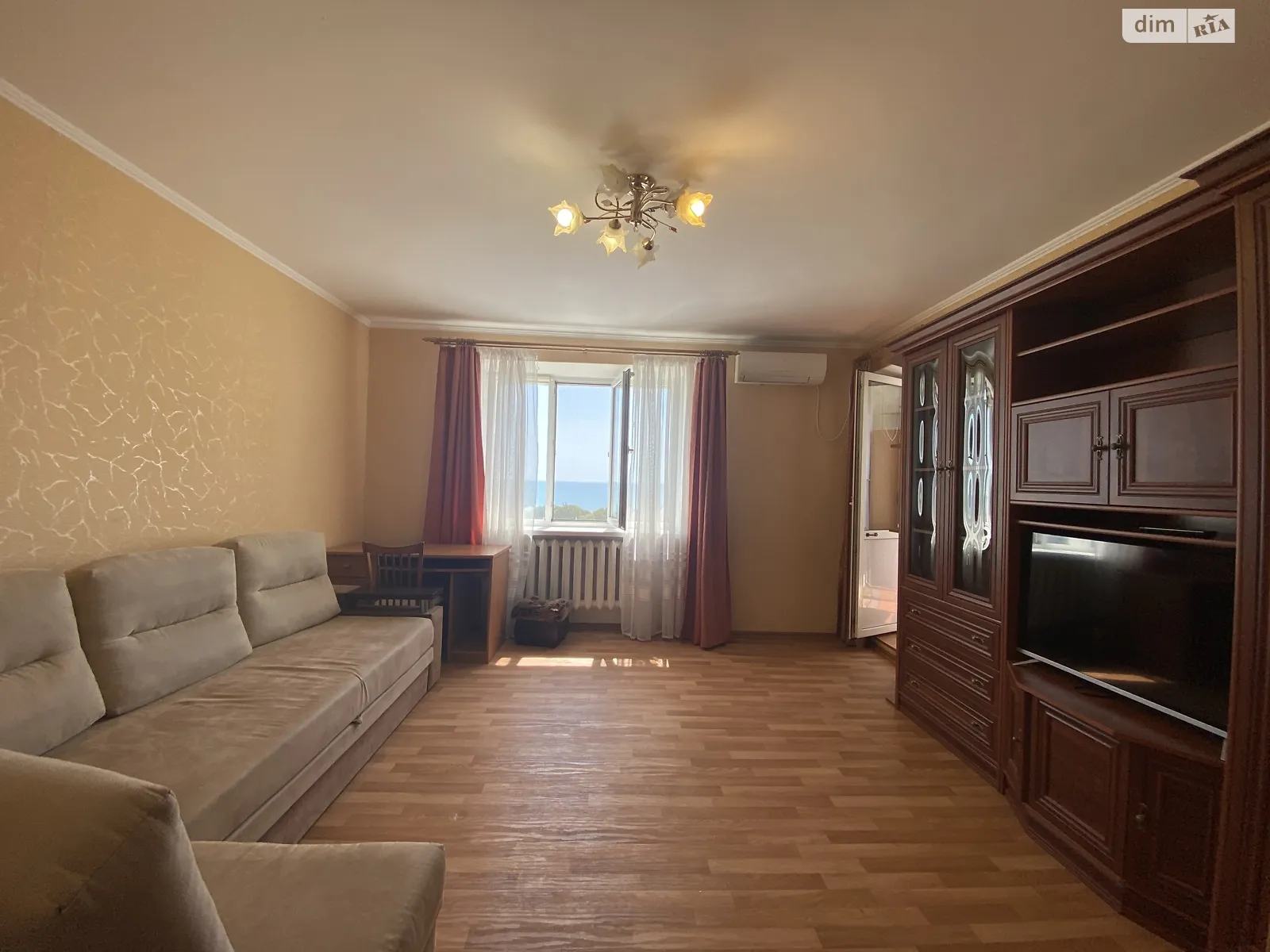 Сдается в аренду 2-комнатная квартира в Черноморске, ул. Парковая, 36 - фото 1