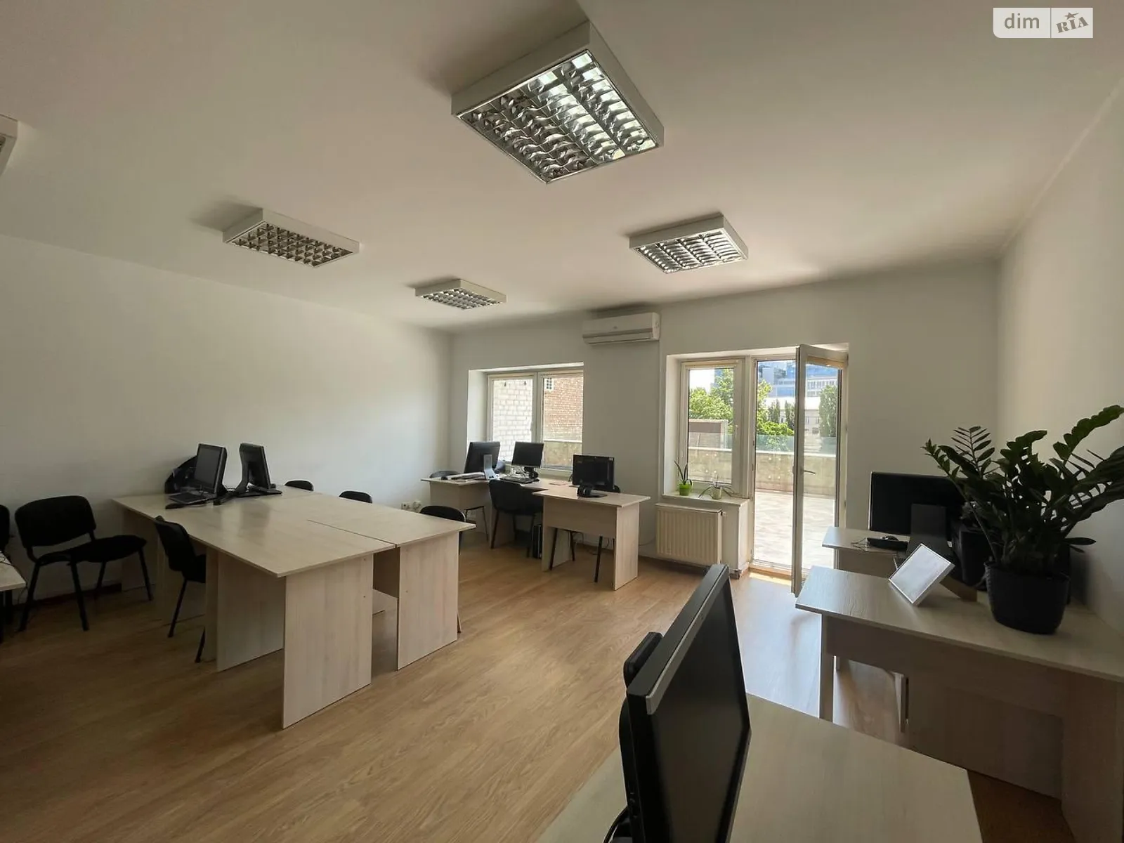 вул. Велика Васильківська, 9/2 Черепанова гора Київ, цена: 1500 $ - фото 1