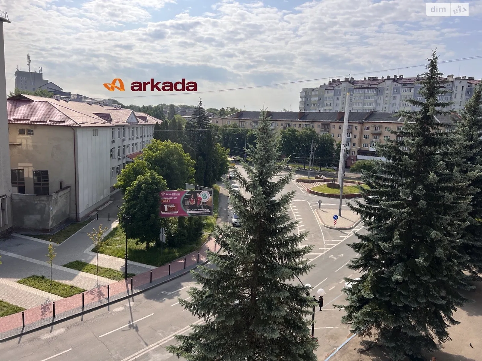 Продается 2-комнатная квартира 42 кв. м в Ивано-Франковске, бул. Северный, 4 - фото 1