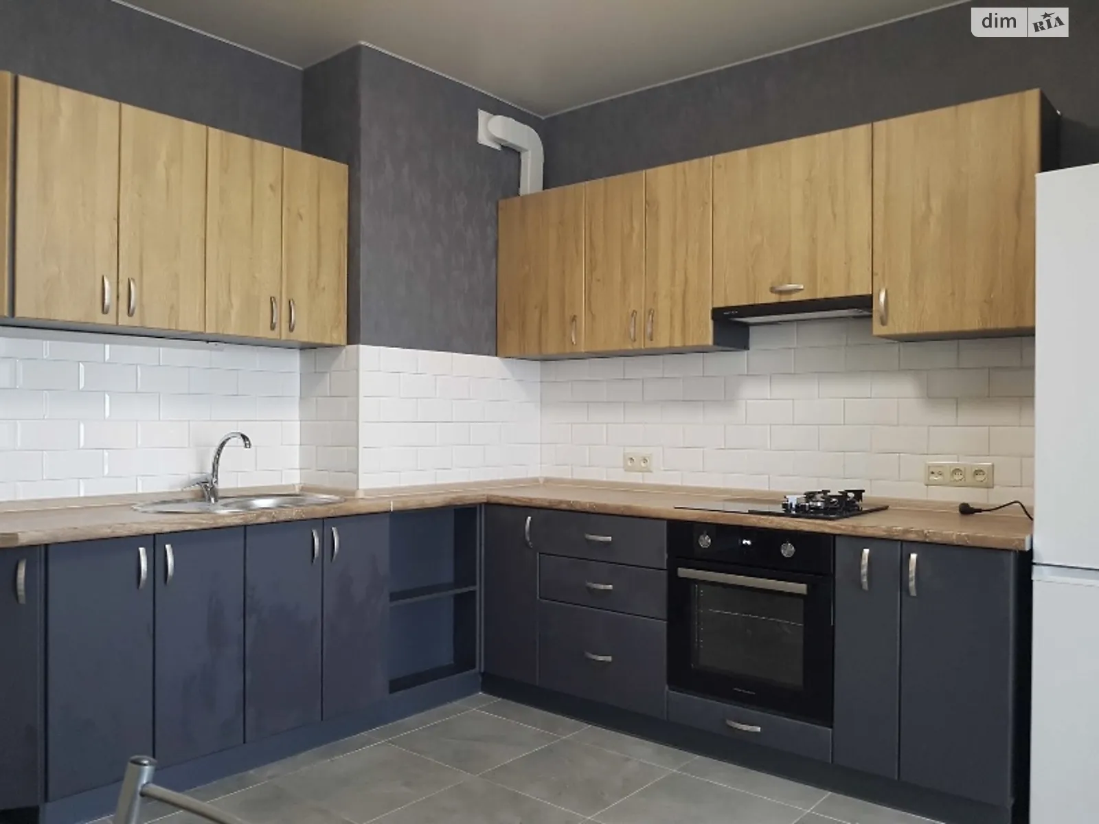 Продается 2-комнатная квартира 62 кв. м в Лиманке, ул. Строительная - фото 1