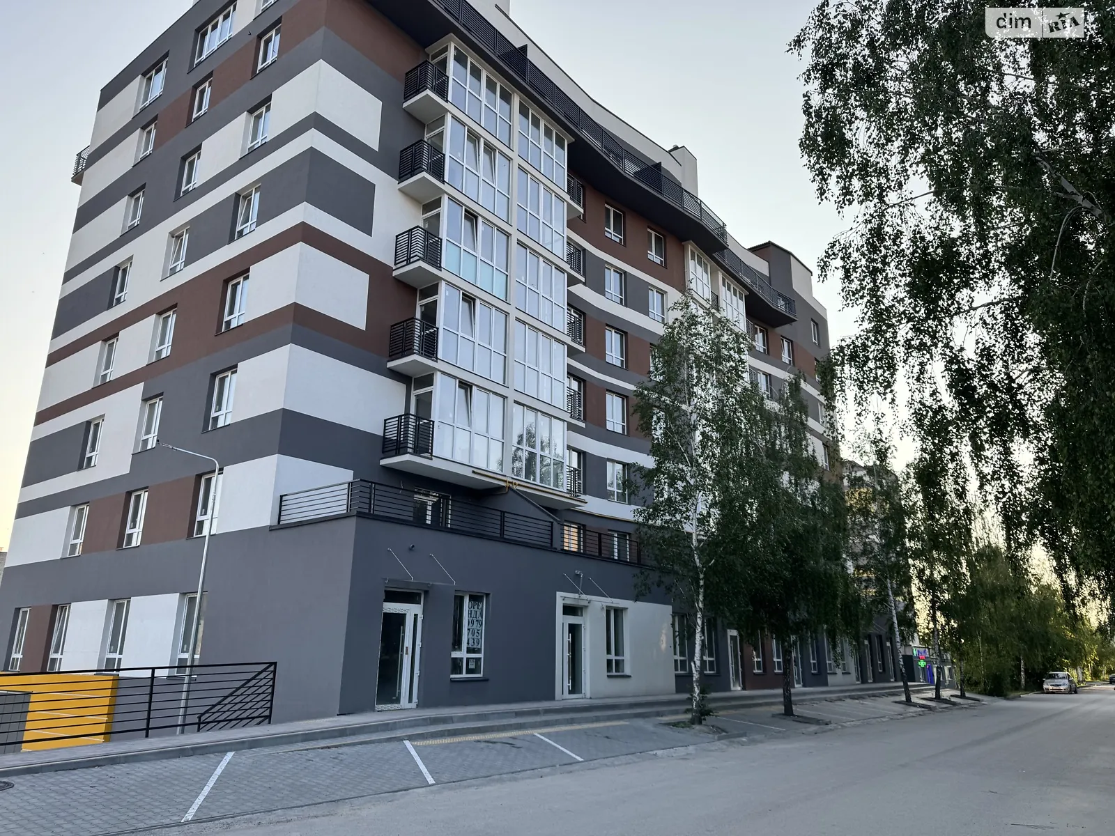 Продается 2-комнатная квартира 58 кв. м в Кременце, ул. Горбача, 5Б - фото 1