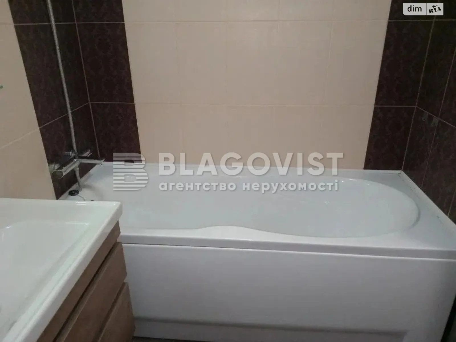 Продається 1-кімнатна квартира 43 кв. м у Києві, вул. Юлії Здановської(Ломоносова), 36В - фото 1