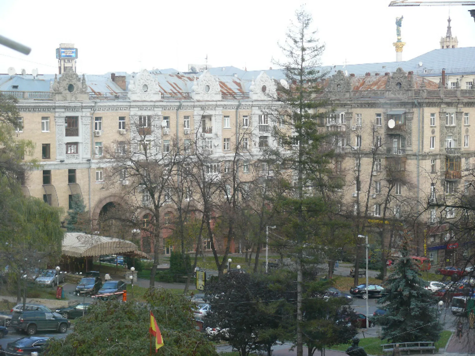 Продається 3-кімнатна квартира 73 кв. м у Києві, вул. Євгена Чикаленка(Пушкінська), 2-4/7 - фото 1