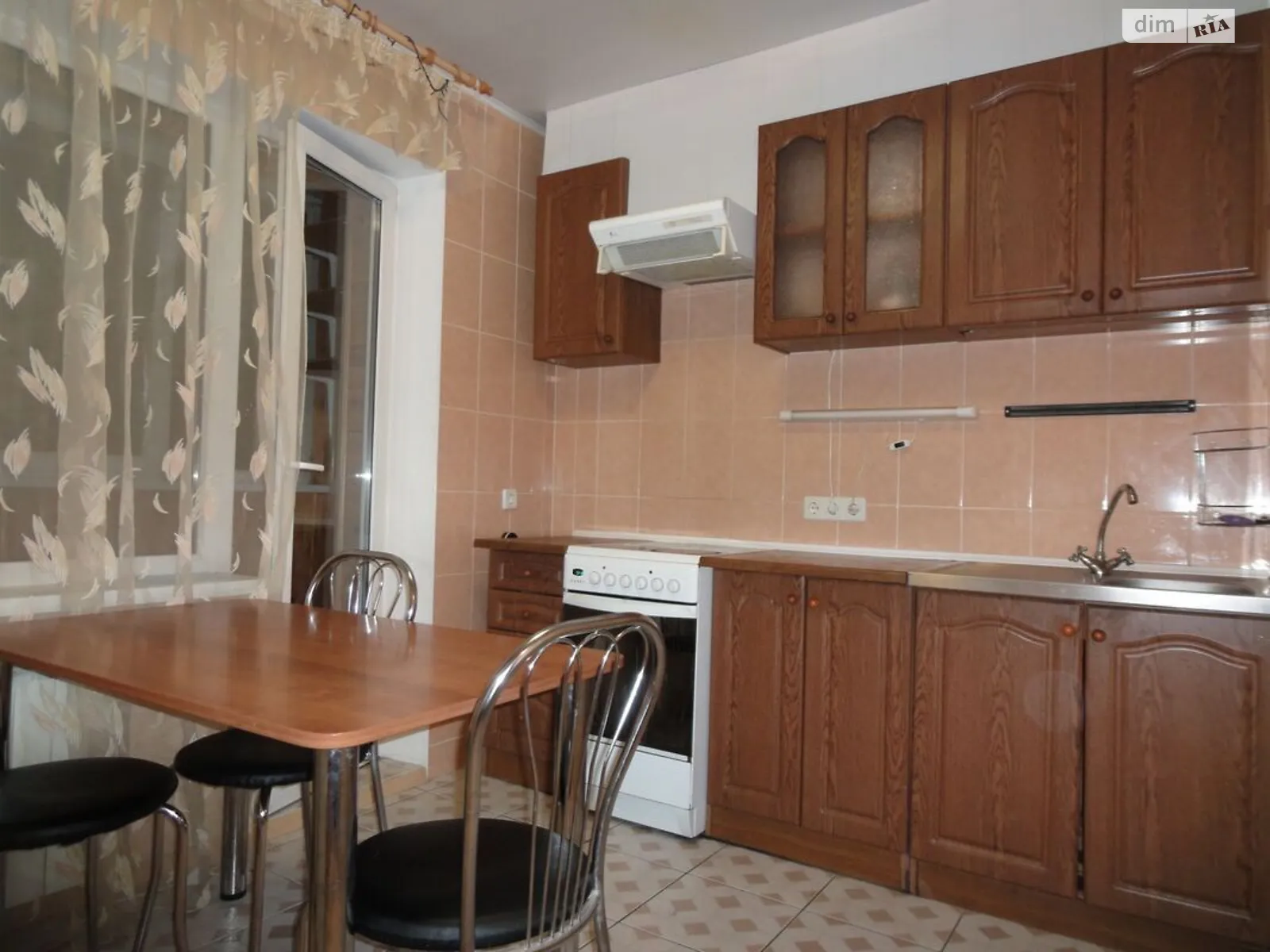 Здається в оренду 2-кімнатна квартира 60 кв. м у Києві, вул. Ревуцького, 44Б - фото 1