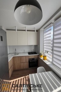 Продажа квартиры, Харьков, р‑н. Салтовка, Блюхера улица, дом 41