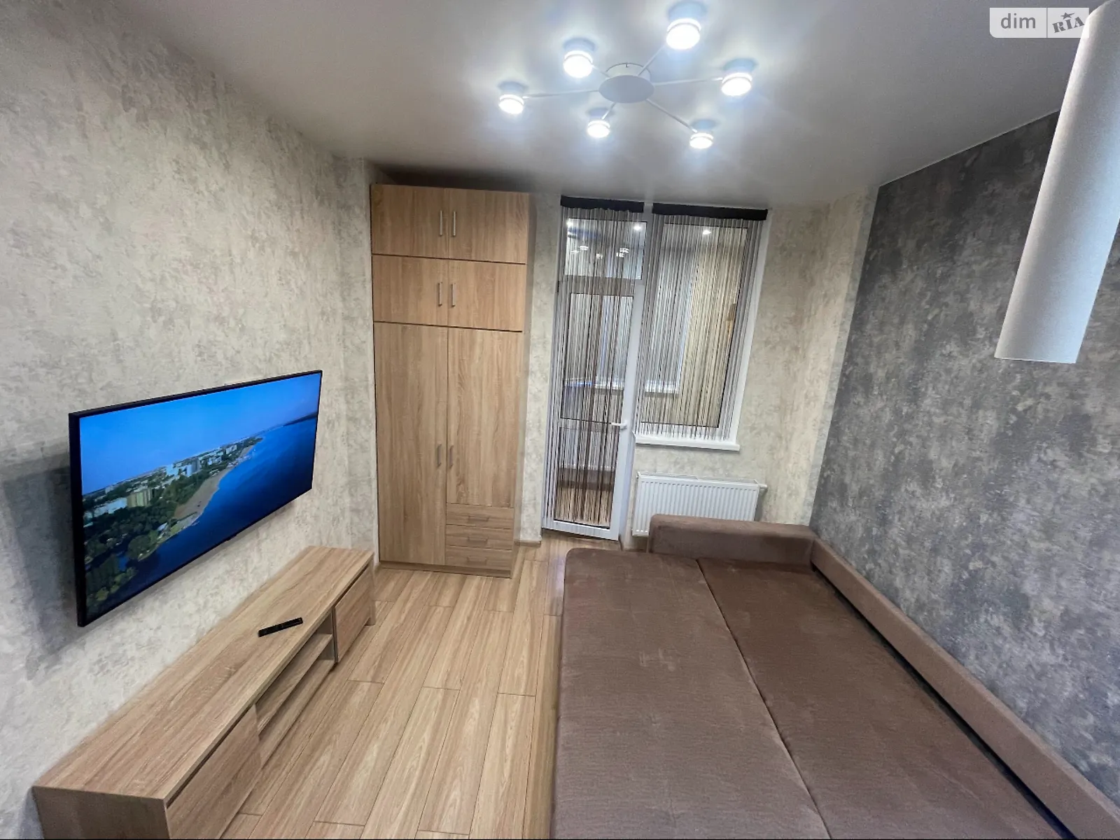 Здається в оренду 1-кімнатна квартира 30 кв. м у Києві, вул. Магістральна, 33 - фото 1