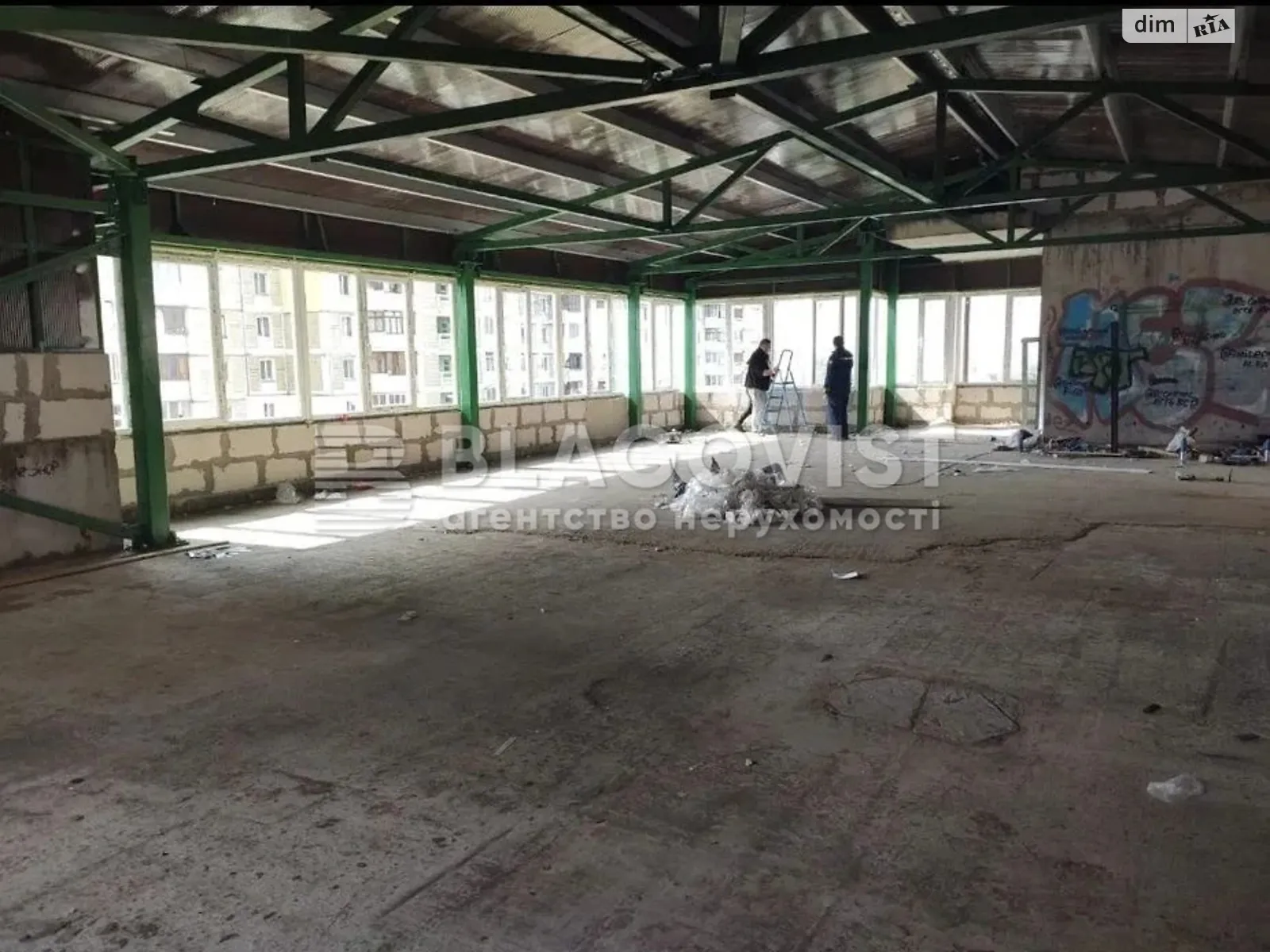Продається приміщення вільного призначення 190 кв. м в 4-поверховій будівлі, цена: 190000 $ - фото 1