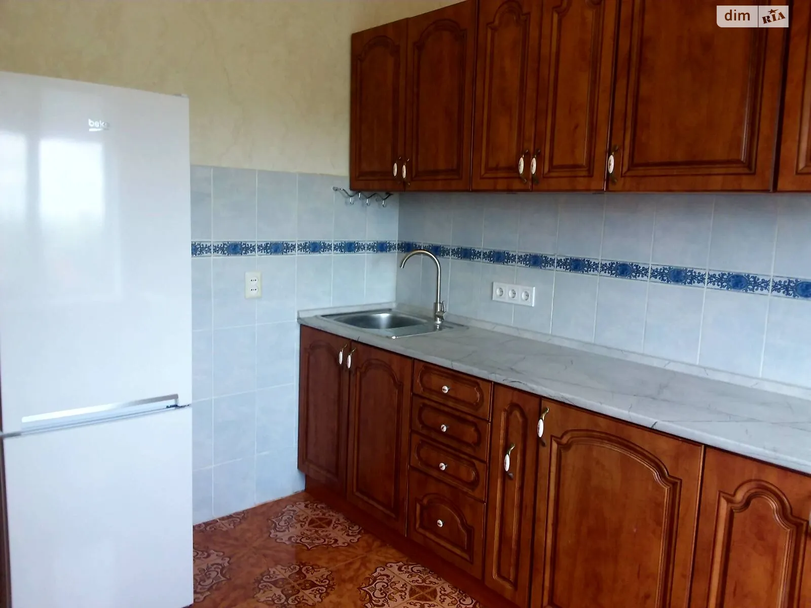 Сдается в аренду 1-комнатная квартира 43.1 кв. м в Петропавловской Борщаговке, пер. Софиевский, 15 - фото 1