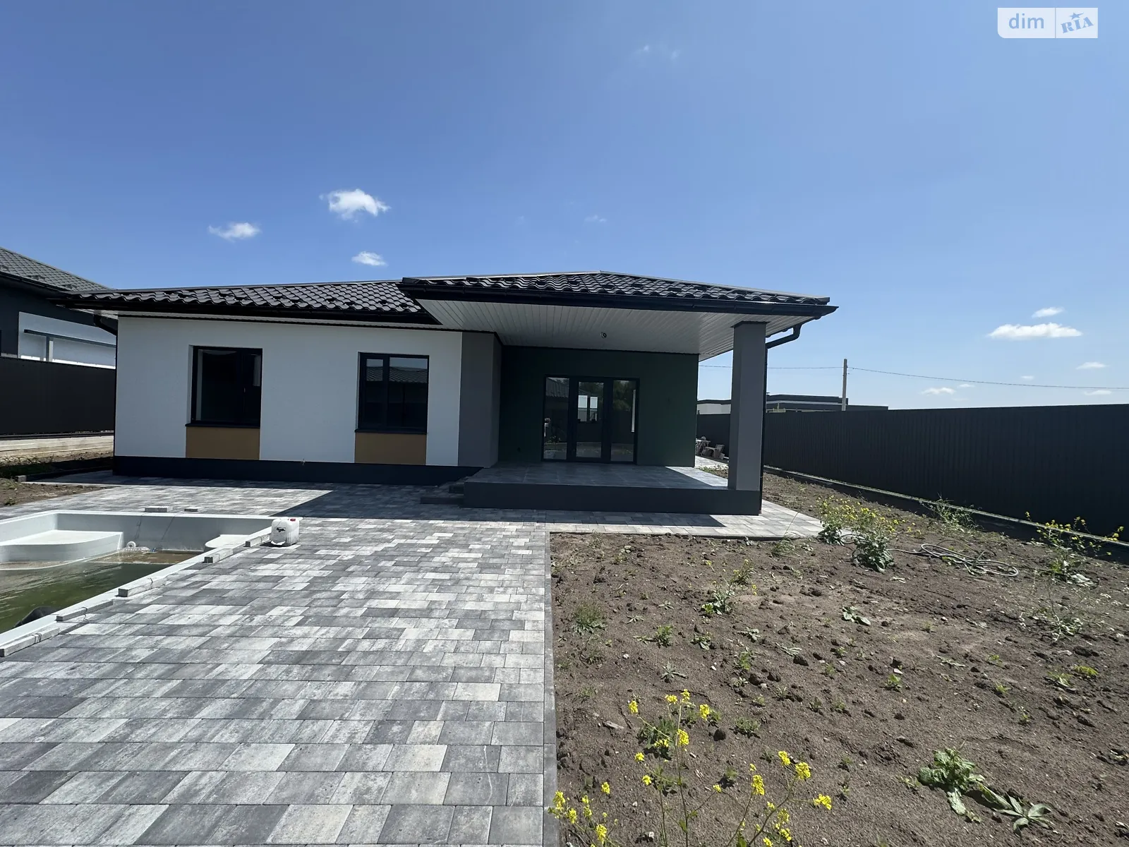 Продається одноповерховий будинок 126 кв. м з ділянкою, цена: 199999 $ - фото 1