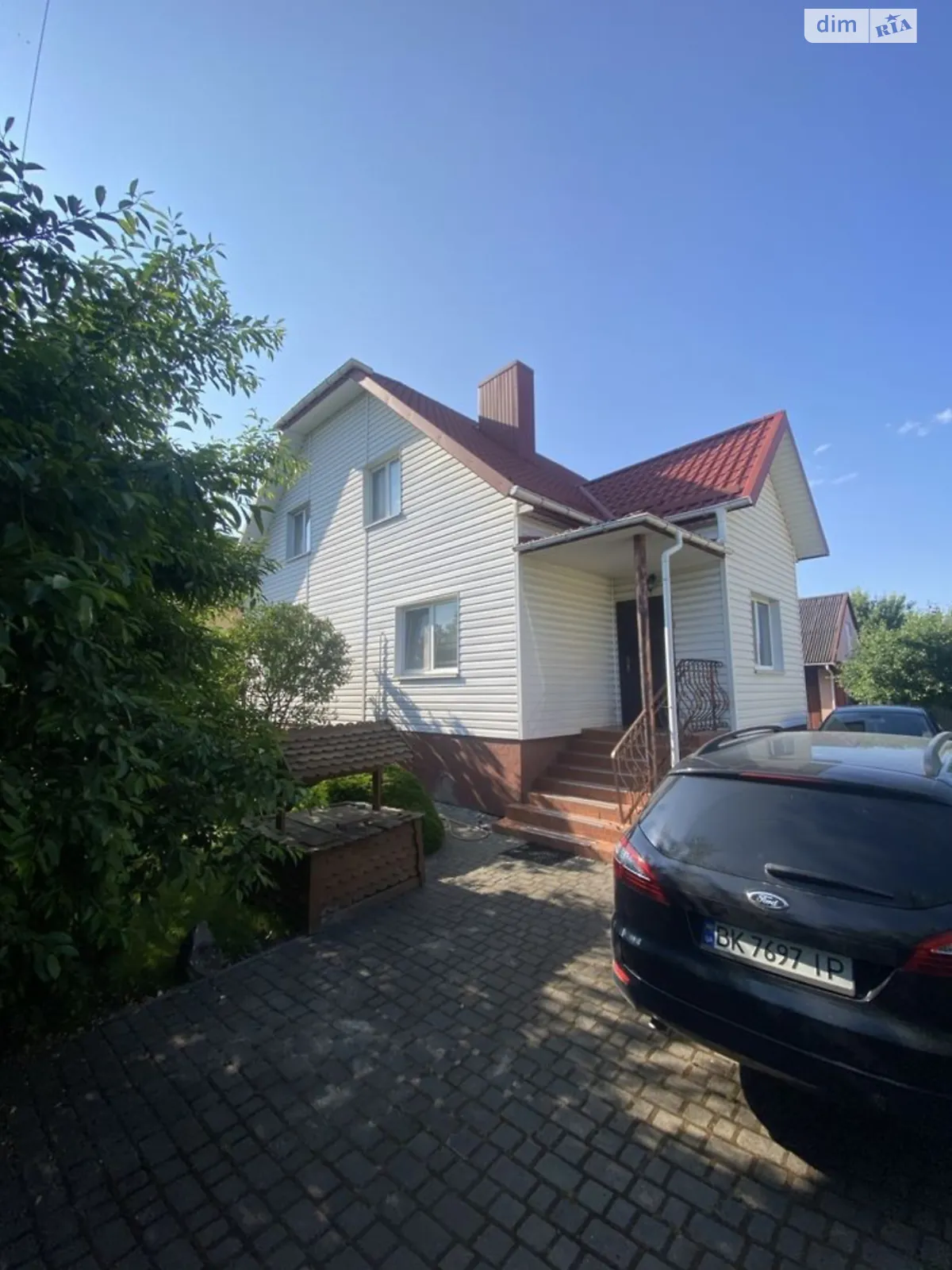 Продается дом на 2 этажа 140 кв. м с садом, цена: 180000 $ - фото 1