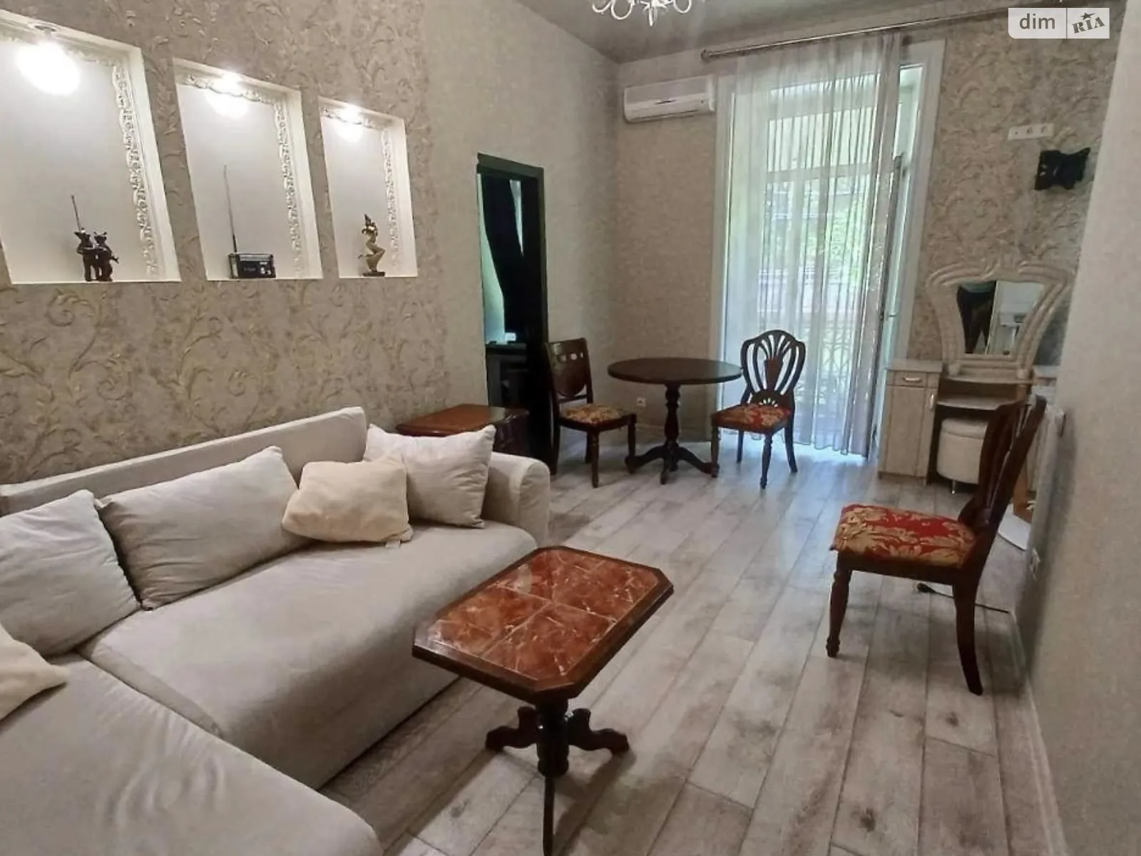 Продается 4-комнатная квартира 85.6 кв. м в Одессе, ул. Троицкая - фото 1