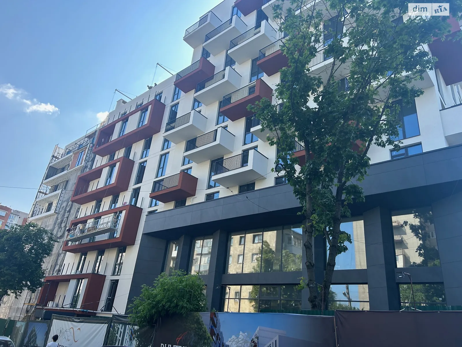 Продается 2-комнатная квартира 69 кв. м в Львове, ул. Зеленая, 115Б - фото 1