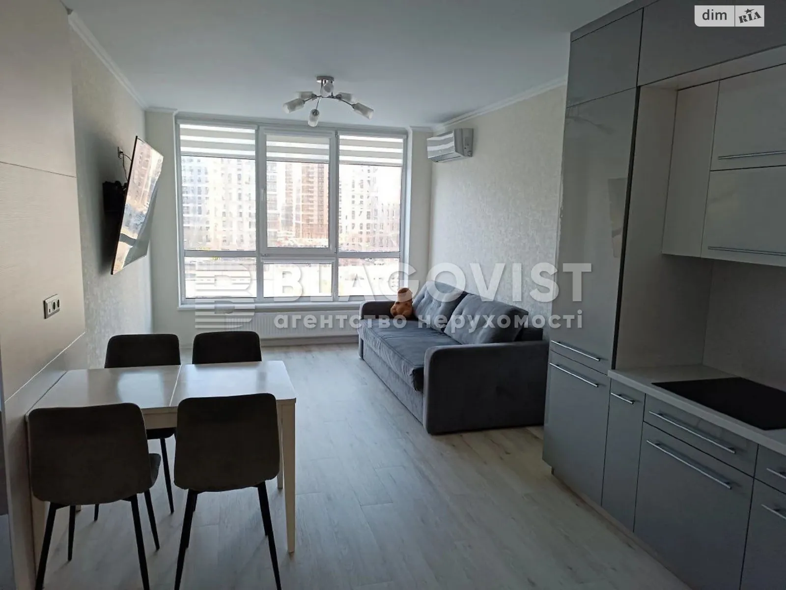 Продается 2-комнатная квартира 83 кв. м в Киеве, просп. Европейского Союза(Правды), 43 - фото 1