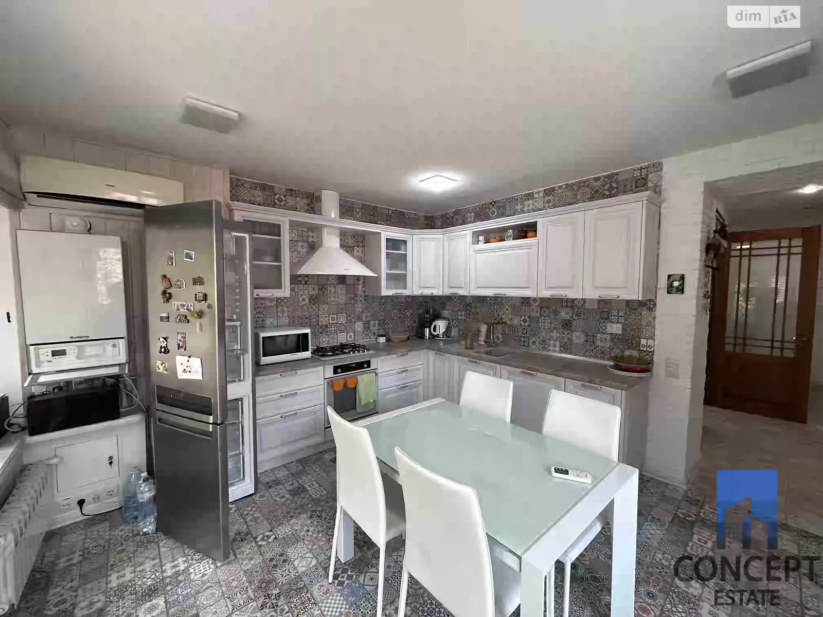 Продается одноэтажный дом 121 кв. м с гаражом, цена: 180000 $ - фото 1