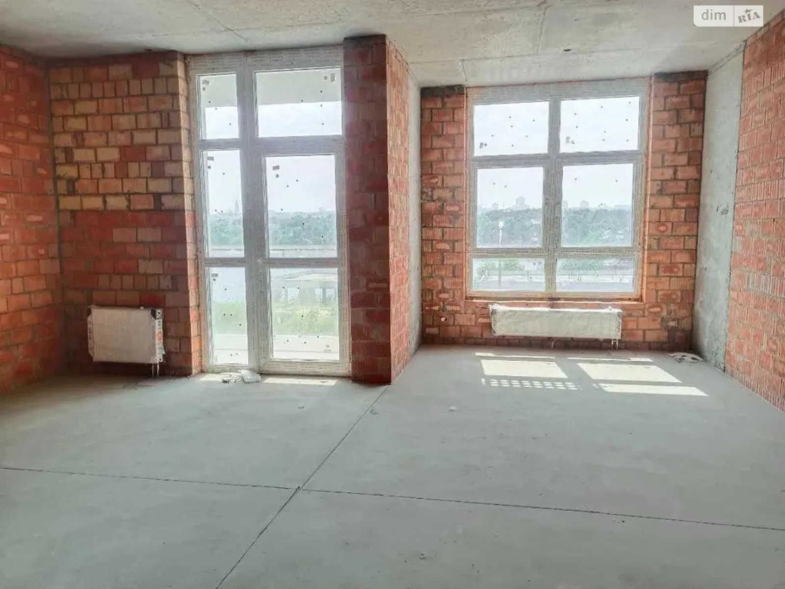 Продається 2-кімнатна квартира 72 кв. м у Києві, вул. Микільсько-Слобідська, 11 - фото 1