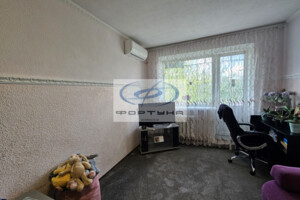 Продажа квартиры, Черкассы, р‑н. Приднепровский, Чигиринская улица, дом 42