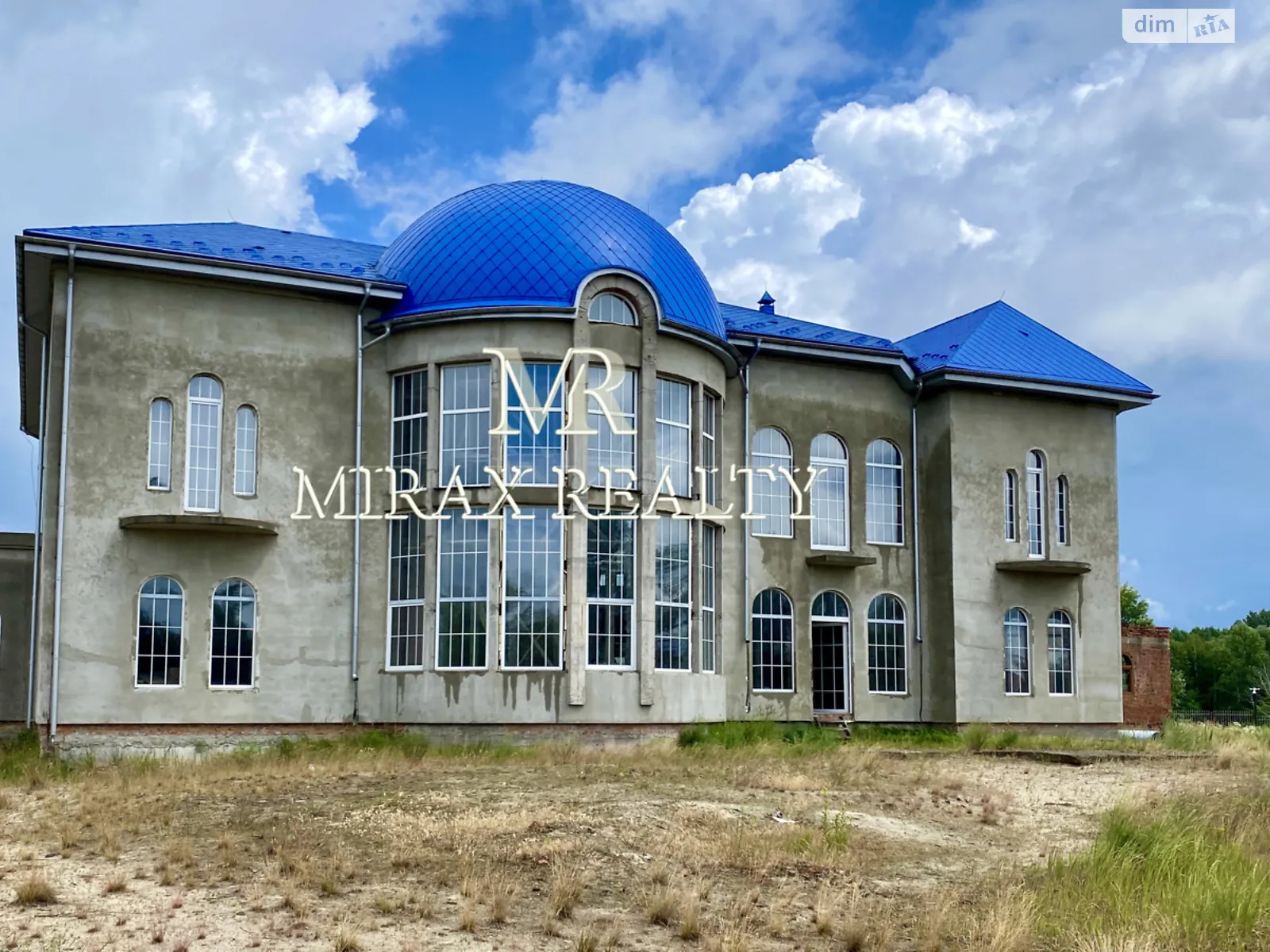 Продается дом на 2 этажа 915.9 кв. м с камином, цена: 2950000 $ - фото 1