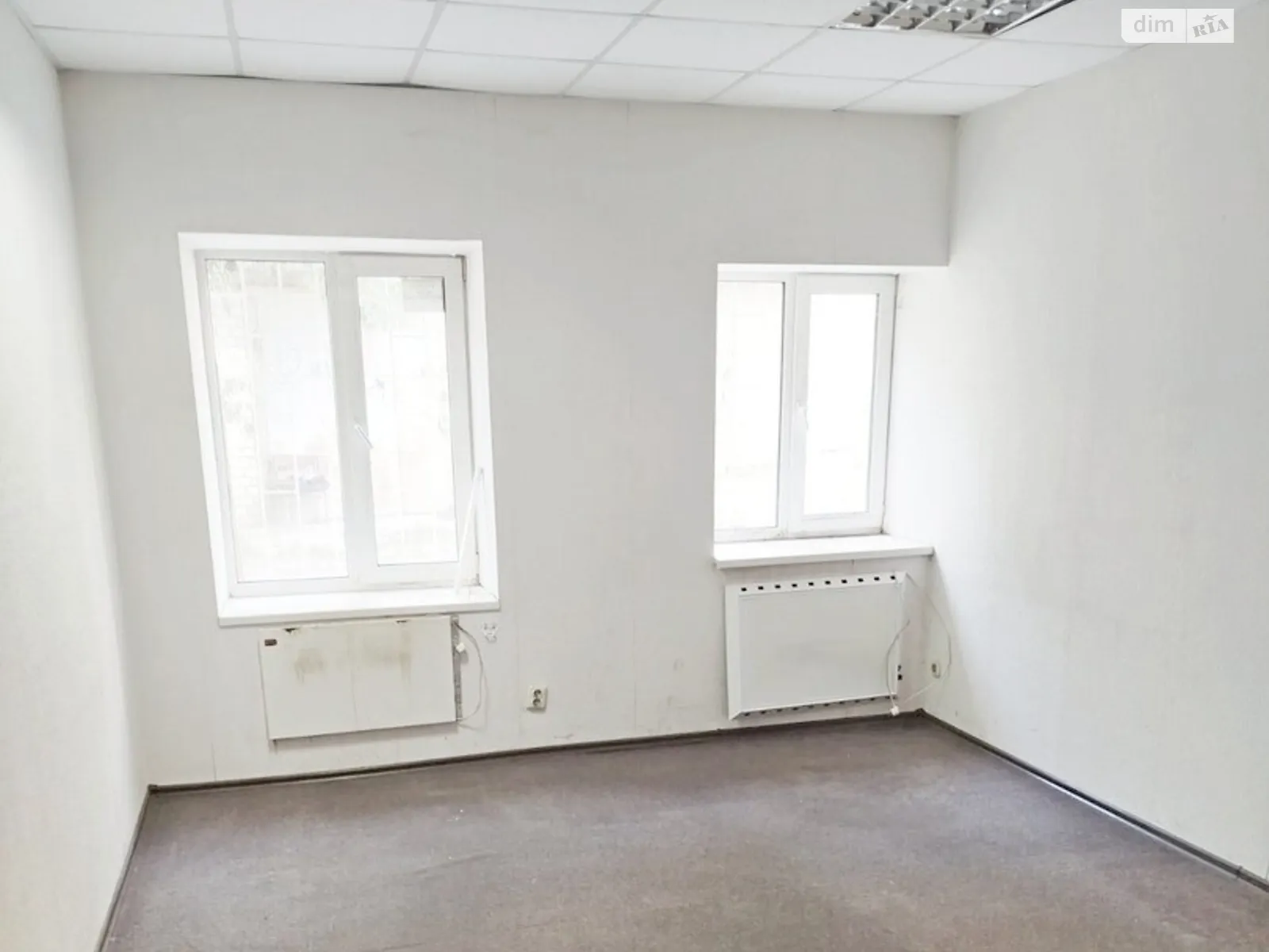 Здається в оренду офіс 25 кв. м в бізнес-центрі, цена: 8800 грн - фото 1
