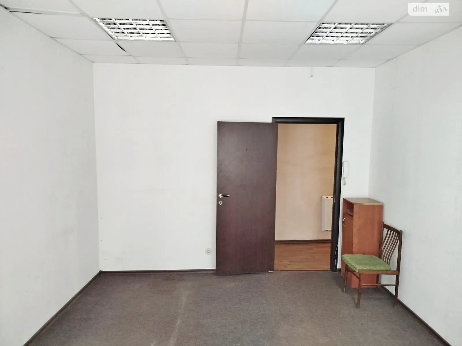 Здається в оренду офіс 25 кв. м в бізнес-центрі, цена: 8800 грн - фото 1