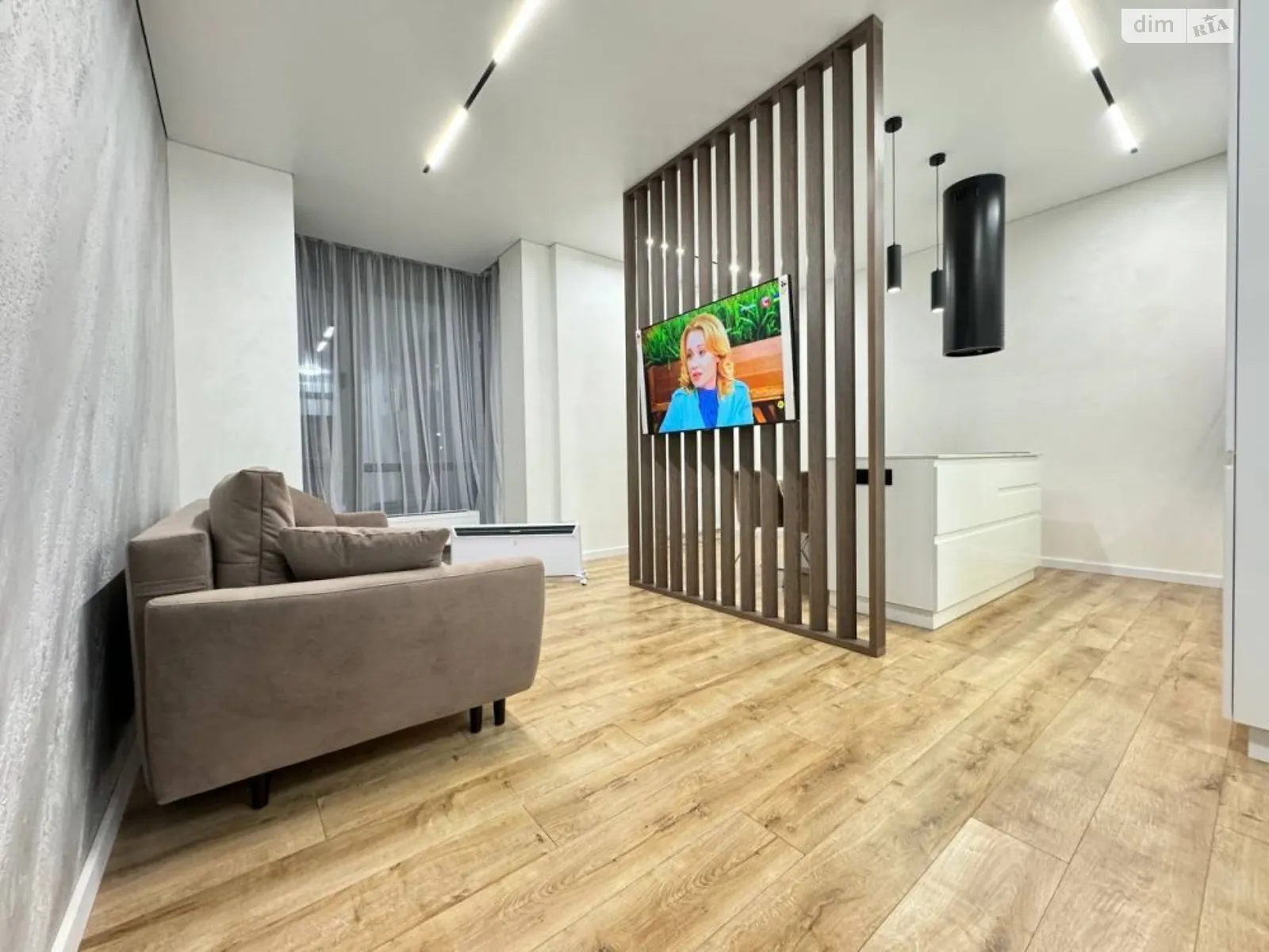 Сдается в аренду 2-комнатная квартира 56 кв. м в Днепре, ул. Костомаровская, 1А - фото 1