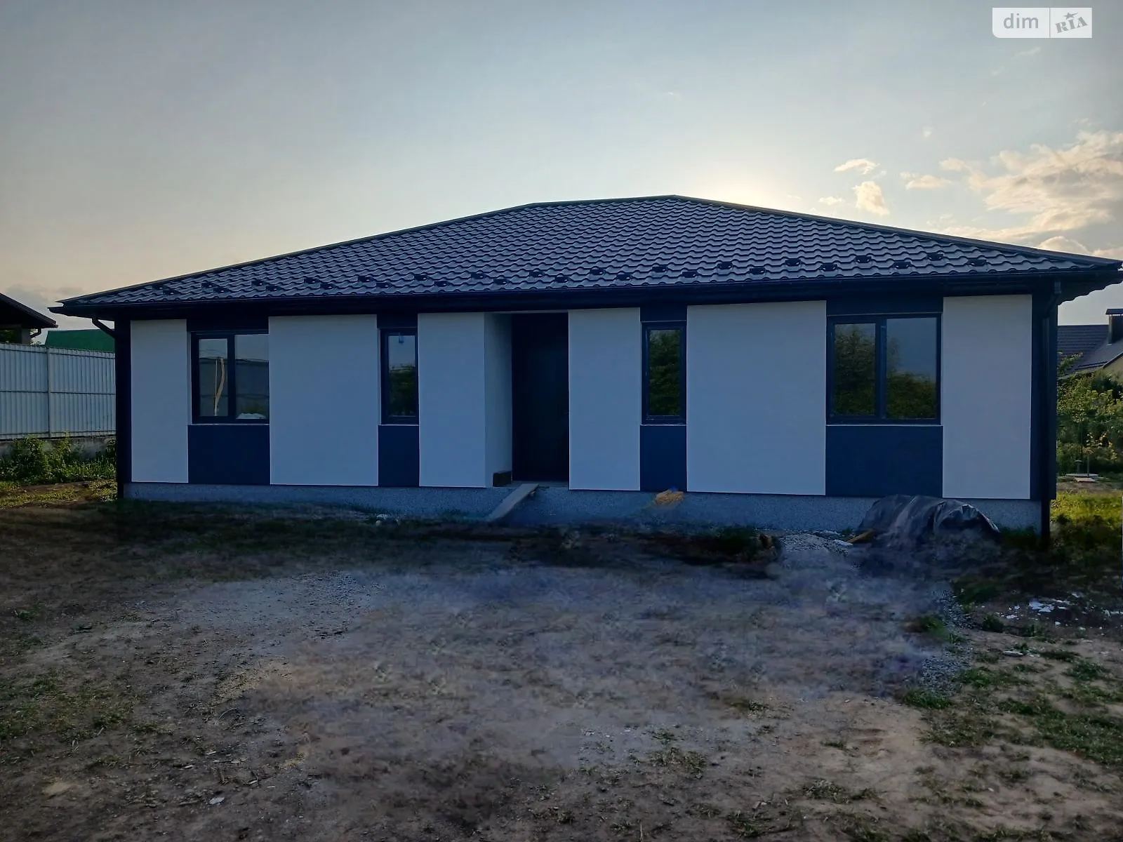 Продається одноповерховий будинок 120 кв. м з верандою, цена: 89000 $ - фото 1