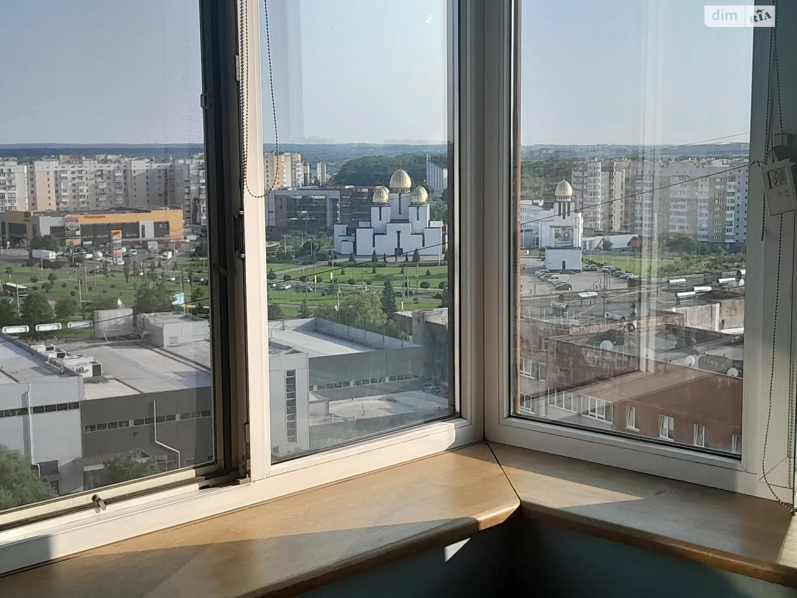 Продається 2-кімнатна квартира 76 кв. м у Львові, вул. Зубрівська, 32 - фото 1