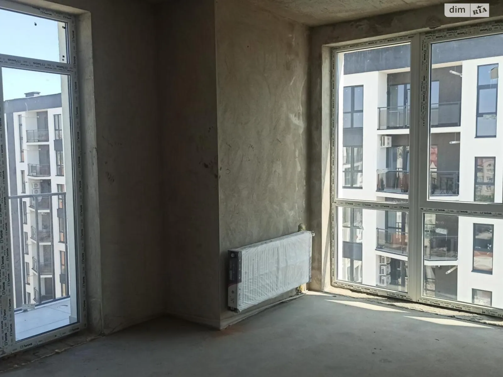 Продається 2-кімнатна квартира 56 кв. м у Ужгороді, вул. Капушанська(Перемоги), 150 - фото 1