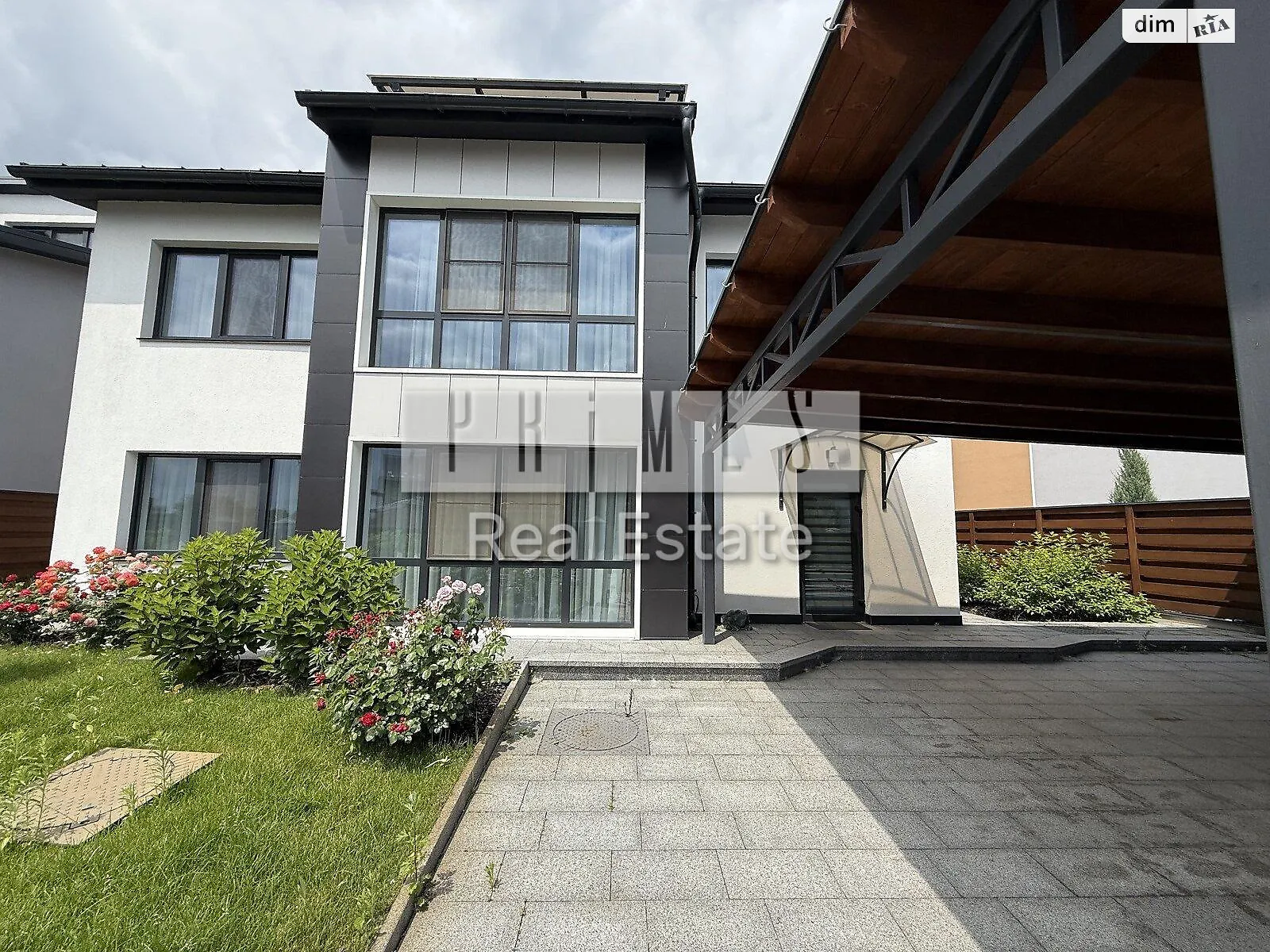 Продається будинок 3 поверховий 210 кв. м з мансардою, цена: 575000 $ - фото 1