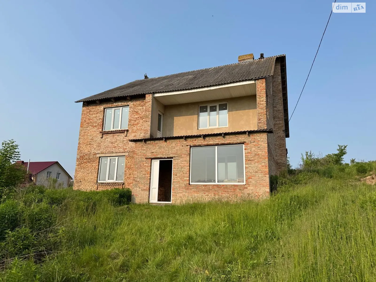 Продается дом на 2 этажа 220 кв. м с террасой, цена: 40000 $ - фото 1