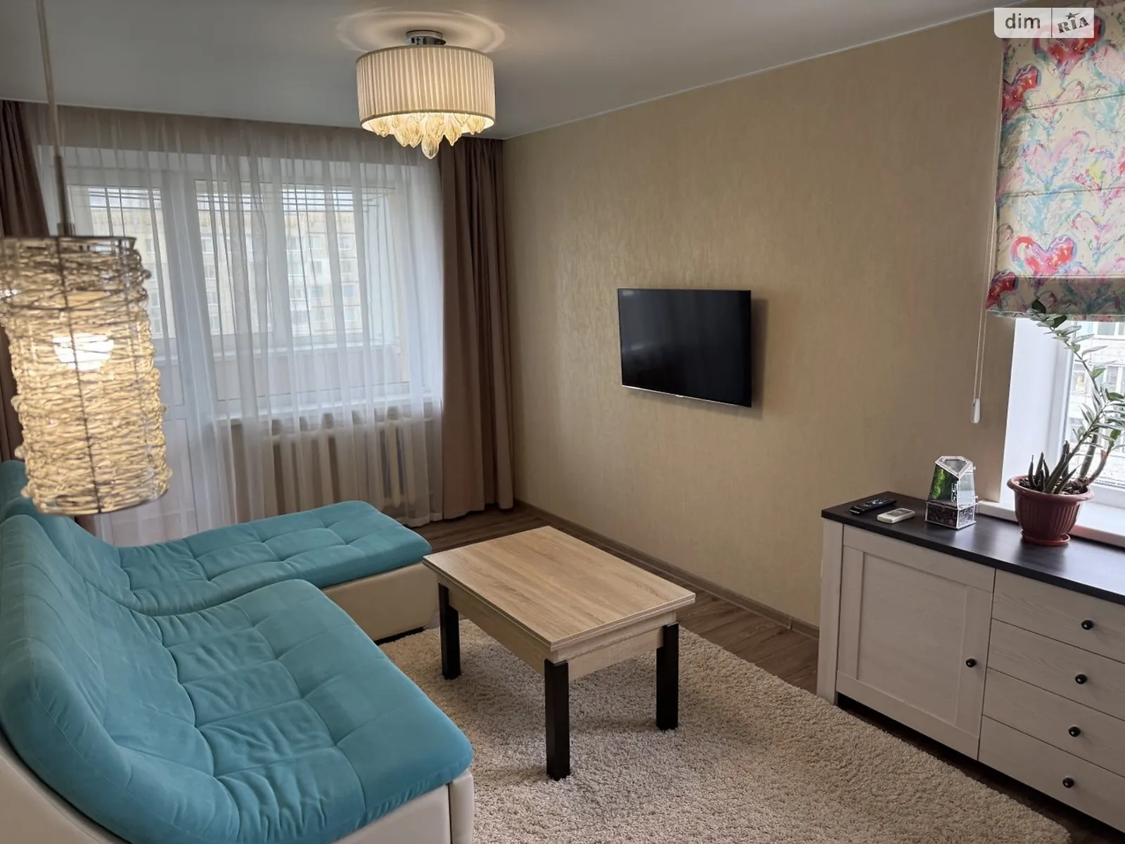 Продается 3-комнатная квартира 60 кв. м в Днепре, ул. Янтарная, 79 корпус 1 - фото 1