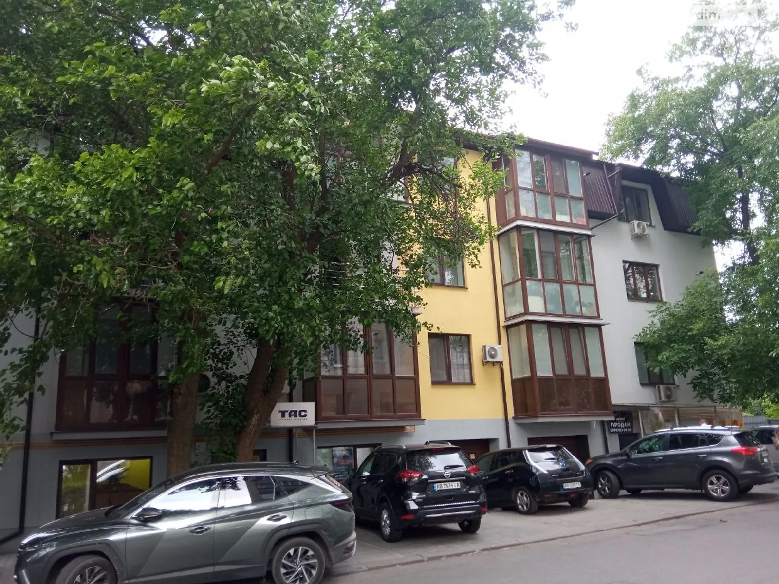 Продается помещения свободного назначения 70 кв. м в 4-этажном здании, цена: 74999 $ - фото 1
