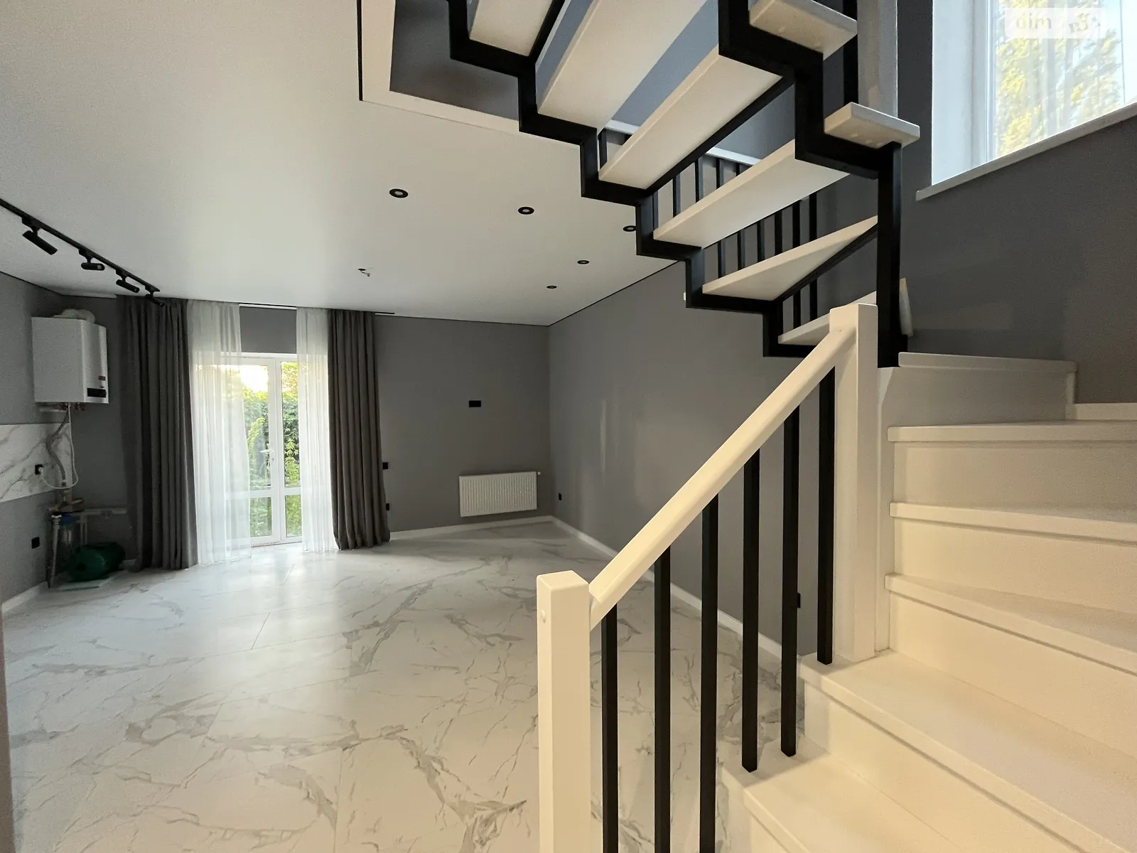 ул. Соборная Зарванцы, цена: 90000 $ - фото 1