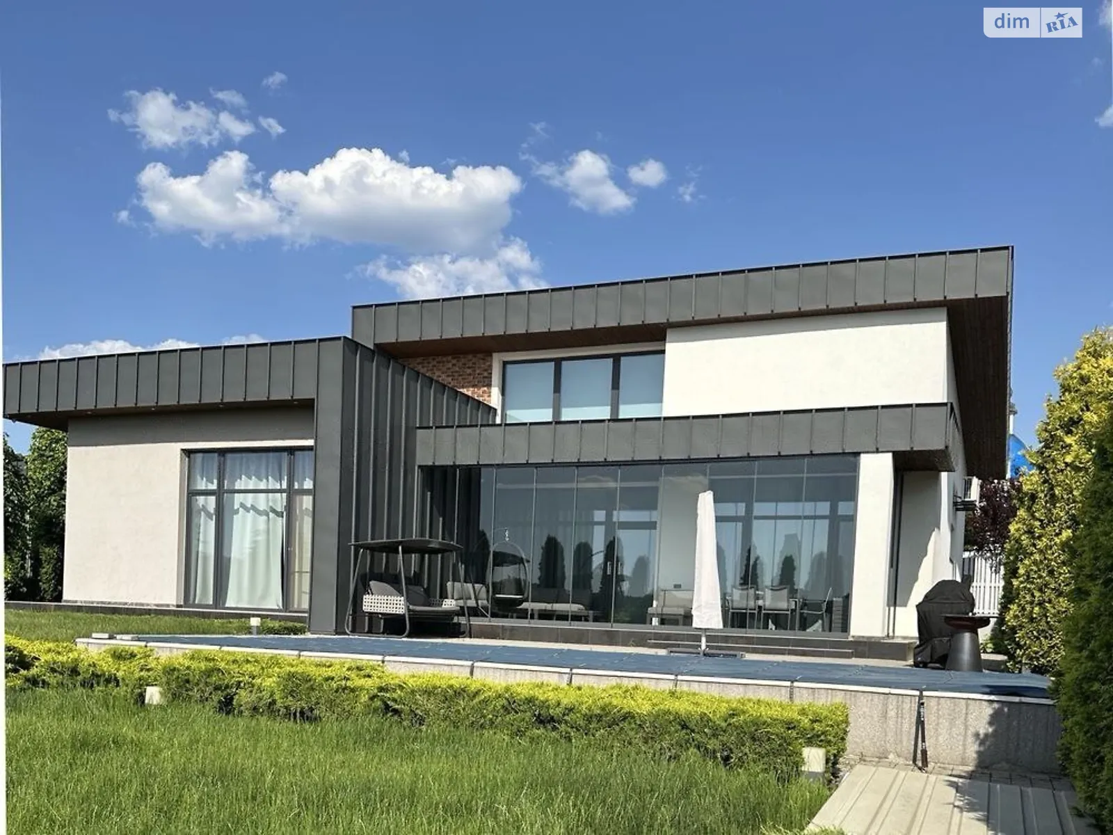 Сдается в аренду одноэтажный дом 180 кв. м с мансардой, цена: 4000 $ - фото 1