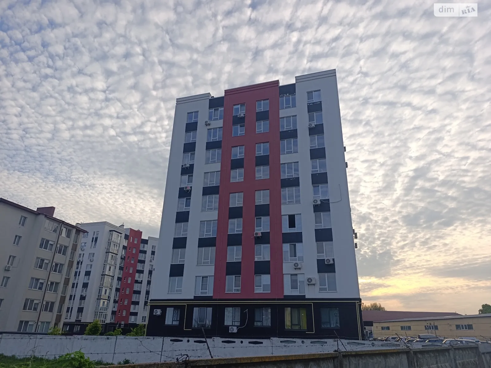Продается 1-комнатная квартира 35.5 кв. м в Гатном, ул. Покровская(Советская), 2А - фото 1