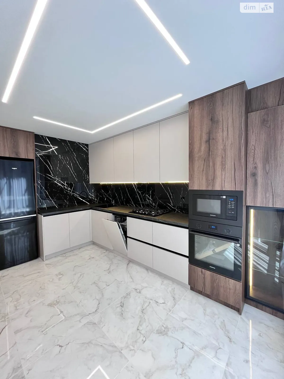 Продається 1-кімнатна квартира 38 кв. м у Угорниках, цена: 62000 $ - фото 1