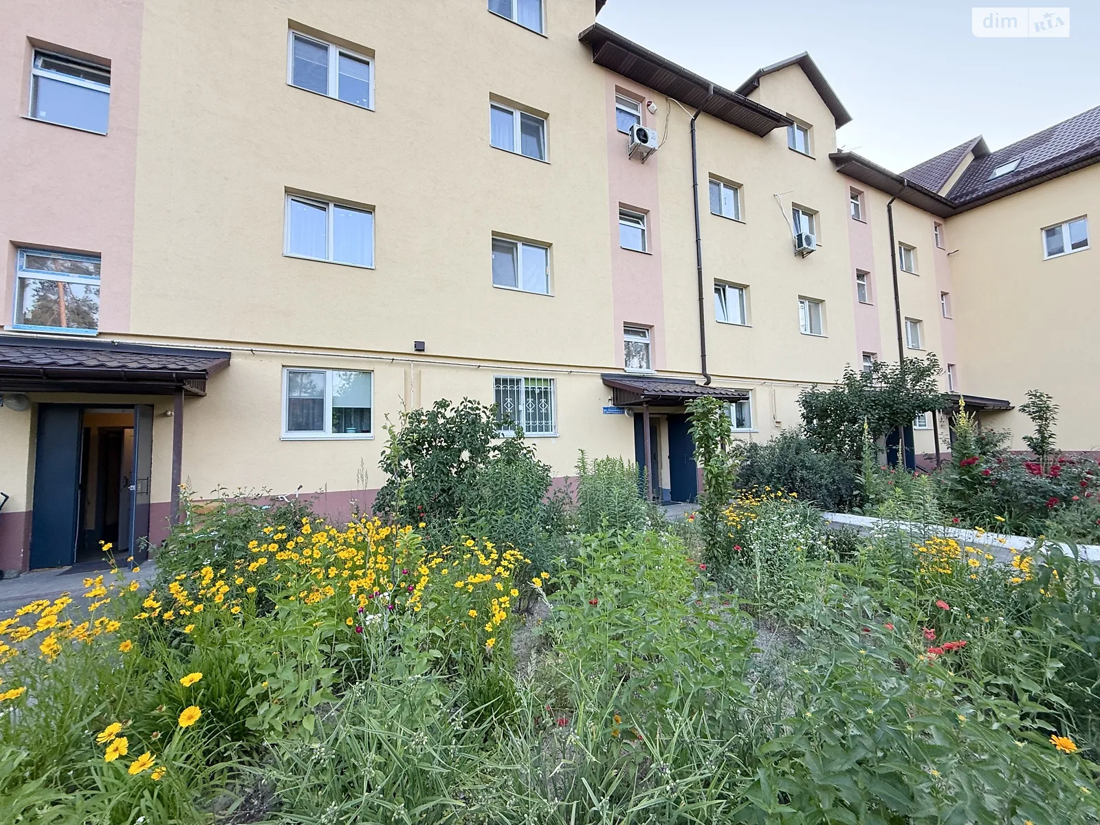 Продается 2-комнатная квартира 65.3 кв. м в Ирпене, ул. Степановская - фото 1