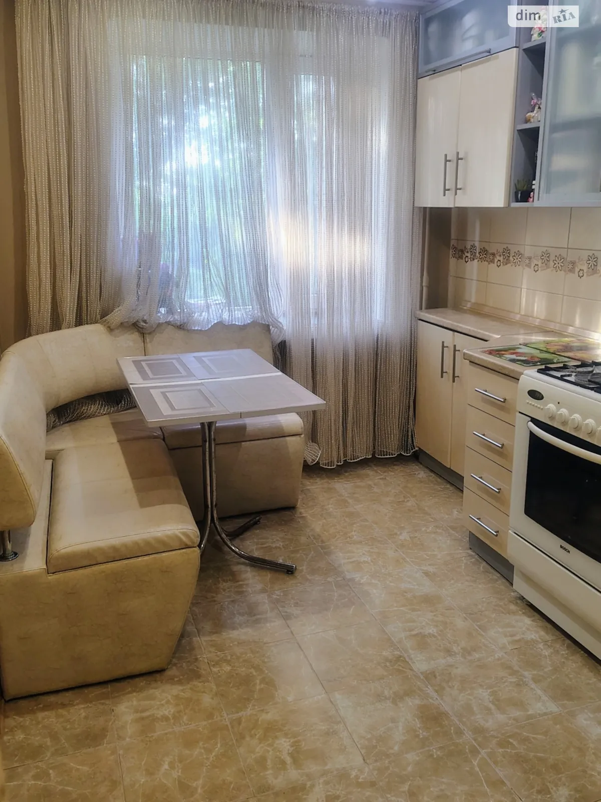 Продается 3-комнатная квартира 68 кв. м в Чернигове, ул. 1-й танковой бригады(Генерала Белова) - фото 1