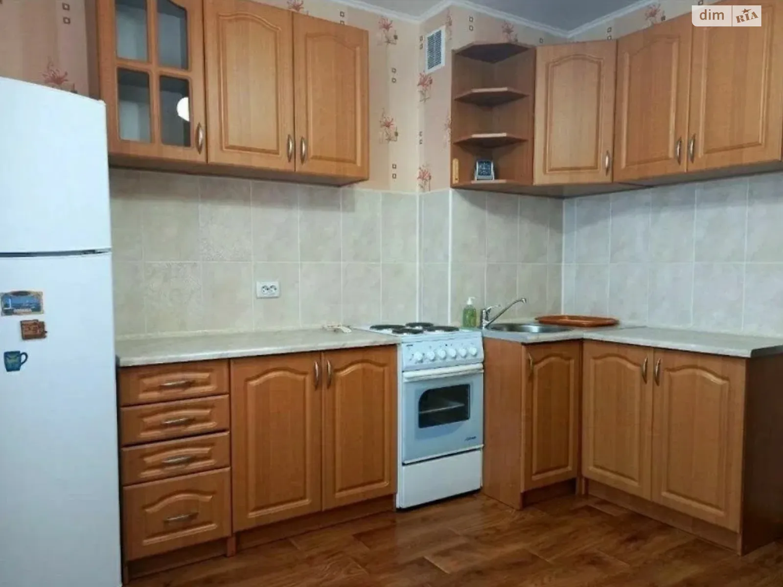 Здається в оренду 1-кімнатна квартира 55 кв. м у Києві, вул. Здолбунівська, 13 - фото 1