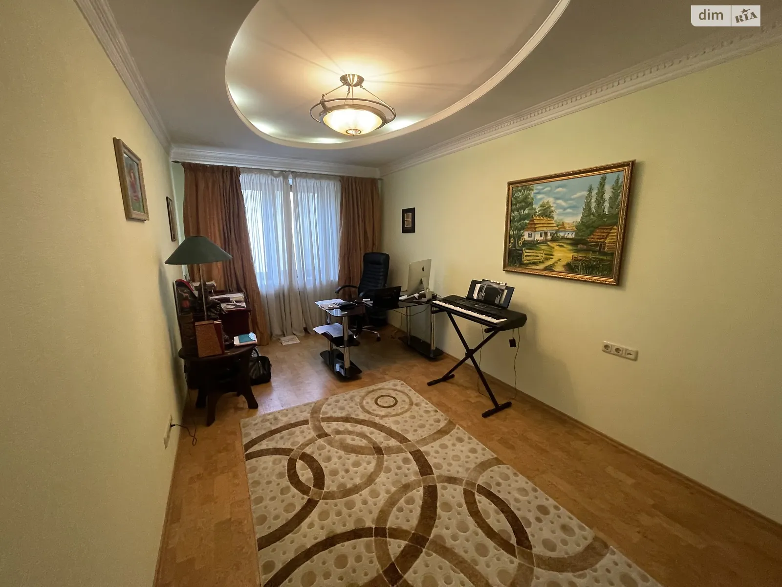 Продается 3-комнатная квартира 80 кв. м в Украинке, ул. Сосновая, 5 - фото 1