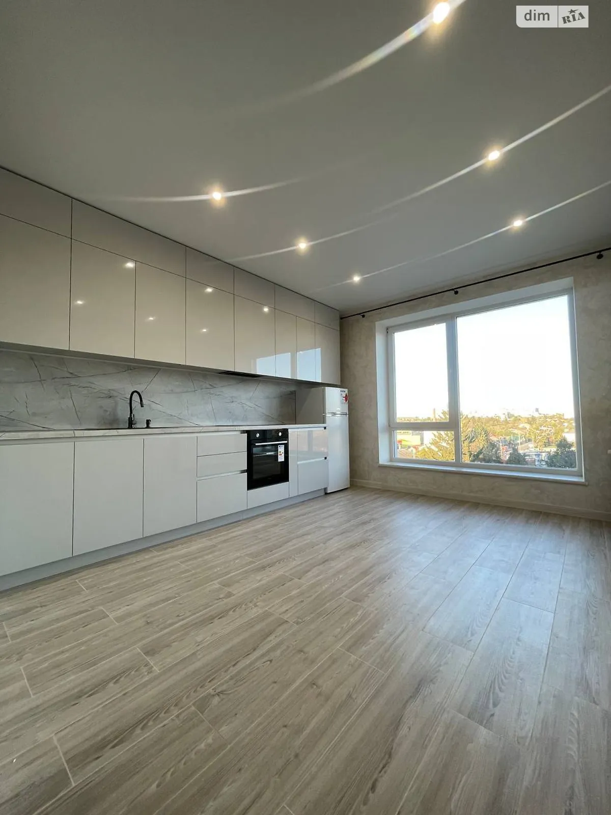 Продається 1-кімнатна квартира 43.1 кв. м у Рівному, цена: 57000 $ - фото 1
