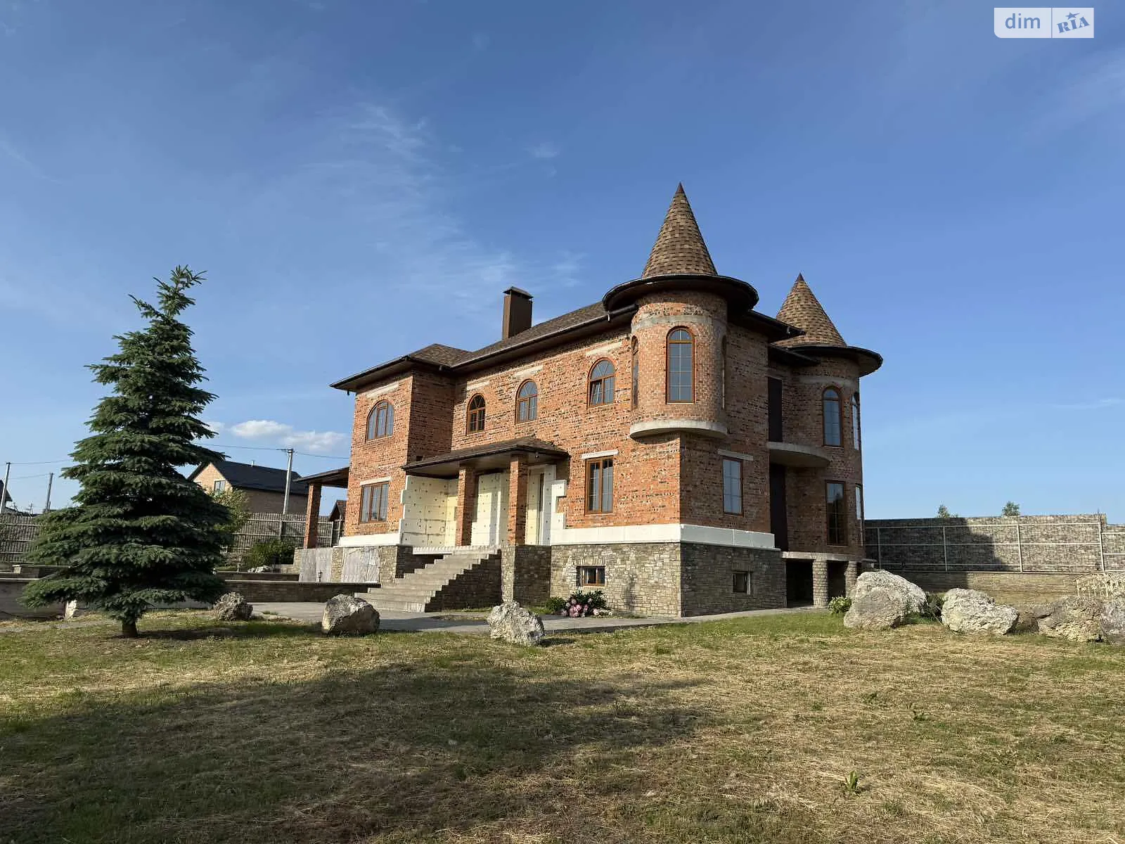 Продается дом на 2 этажа 384 кв. м с мебелью, цена: 169999 $ - фото 1