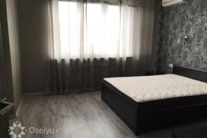 Продаж квартири, Київ, р‑н. Солом'янка, ст.м. Вокзальна, Патріарха Мстислава Скрипника (Миколи Островського) вулиця, буд. 40