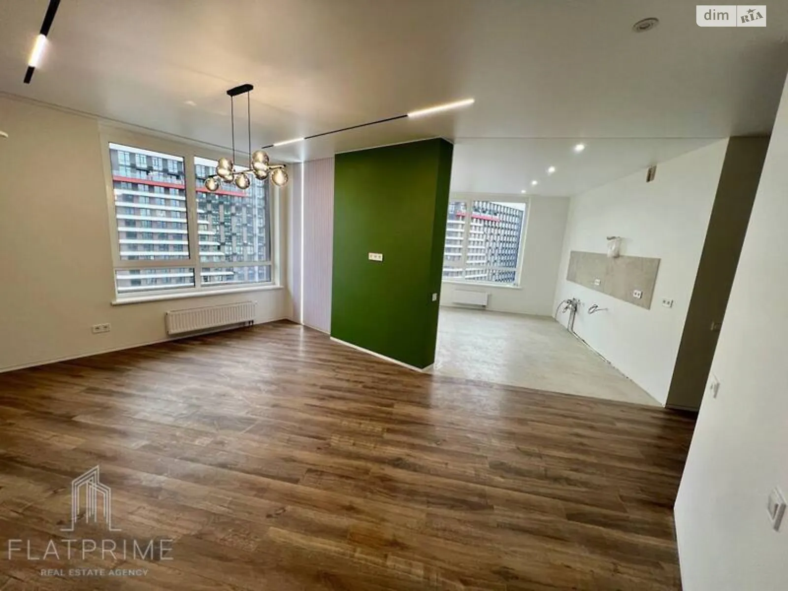 Продается 3-комнатная квартира 82 кв. м в Киеве, наб. Днепровская, 15Ж - фото 1