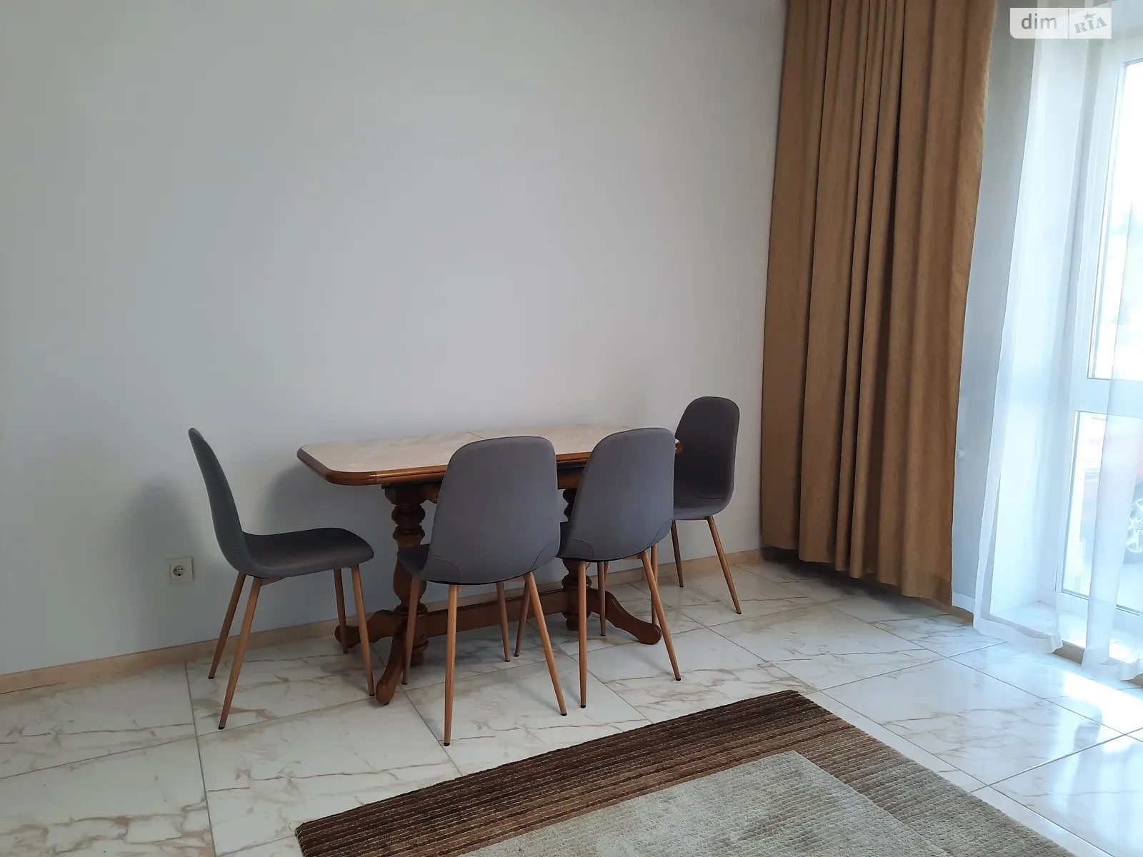 2-комнатная квартира 57 кв. м в Тернополе, пер. Галицкий - фото 1
