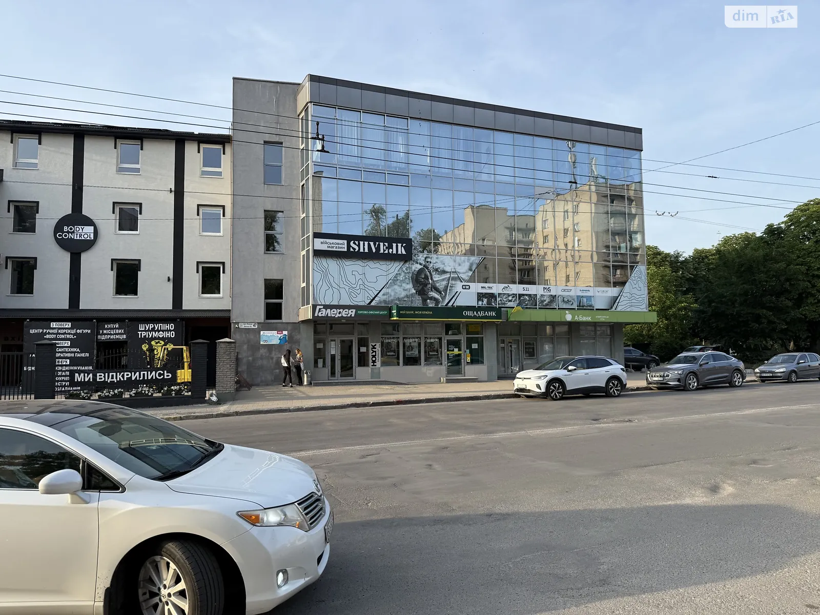 Здається в оренду офіс 25.7 кв. м в бізнес-центрі, цена: 5200 грн - фото 1